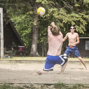 Crow Wing Crest Resort